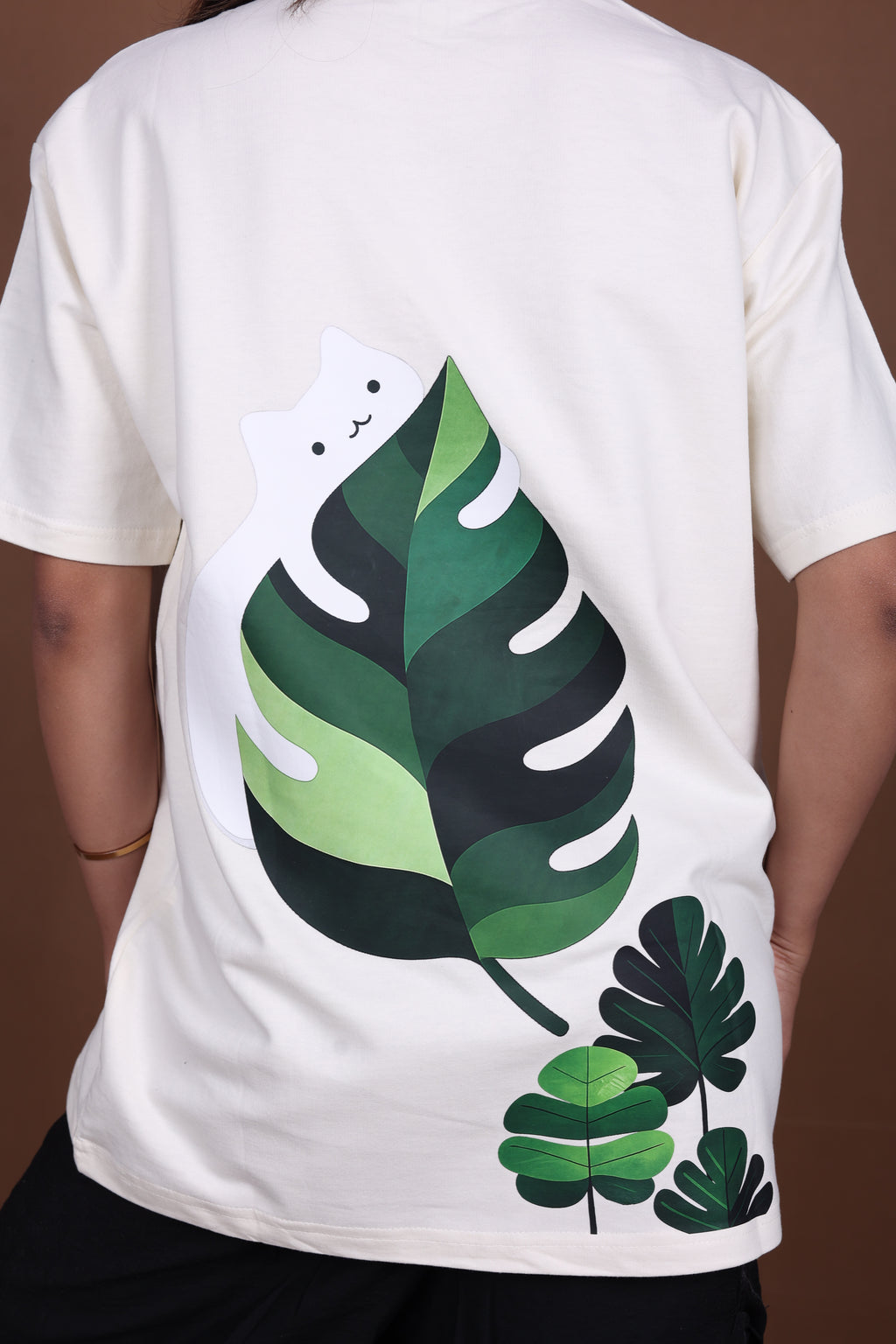 Printed Oversized T-shirt | Cute Cat Leaf Back Print | Off-White T-Shirt