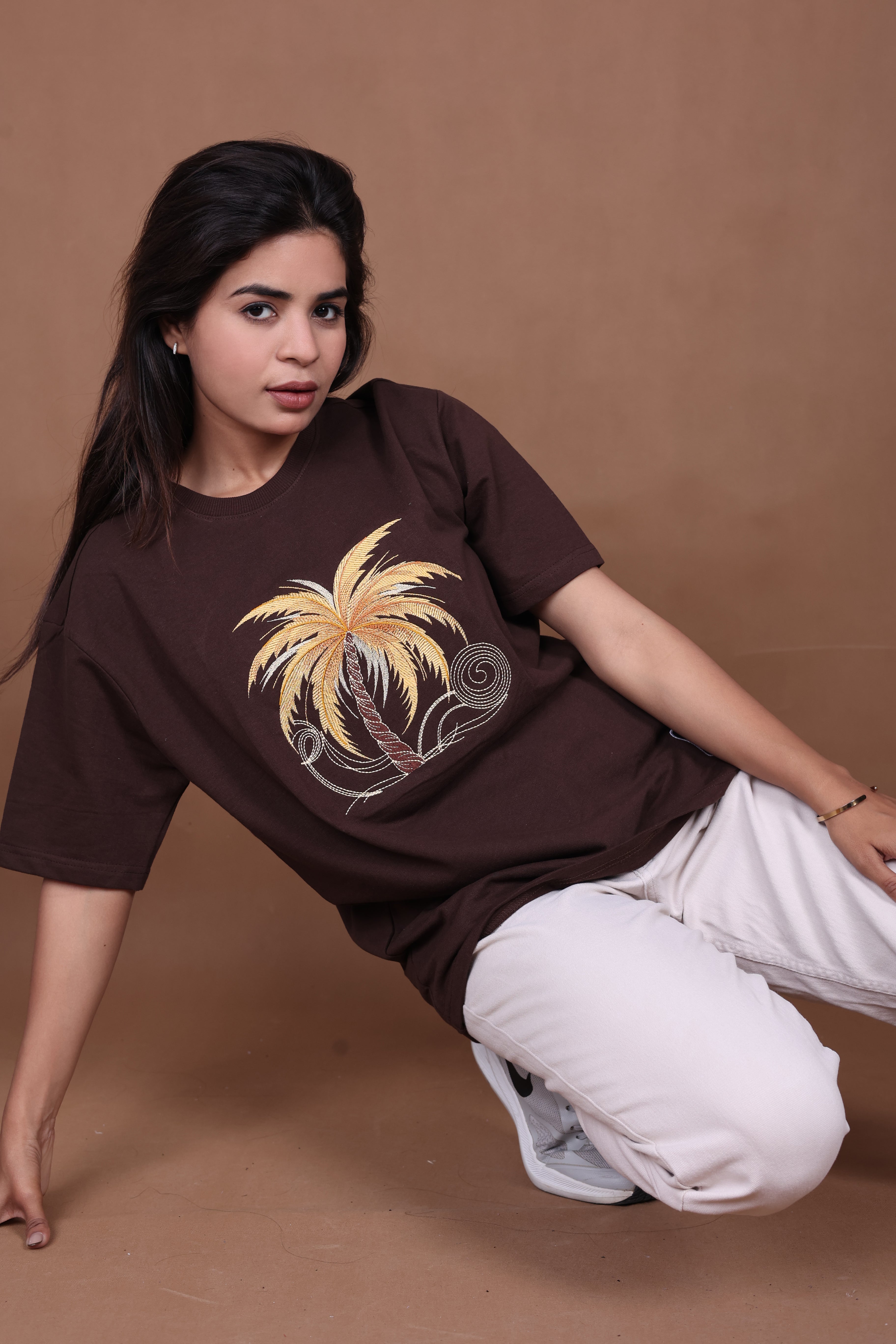 Embroiderd Oversized T-Shirt | SOUL PALM  Premium | Brown T-Shirt