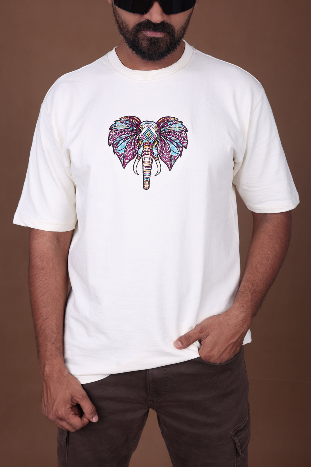 Embroiderd Oversized T-shirt | MYSTIC JUMBO Premium | Off-White T-Shirt