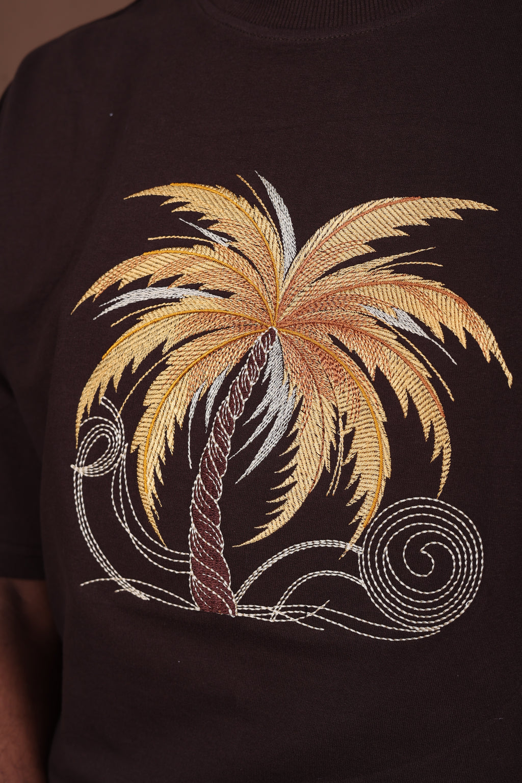Embroiderd Oversized T-Shirt | SOUL PALM Premium | Brown T-Shirt