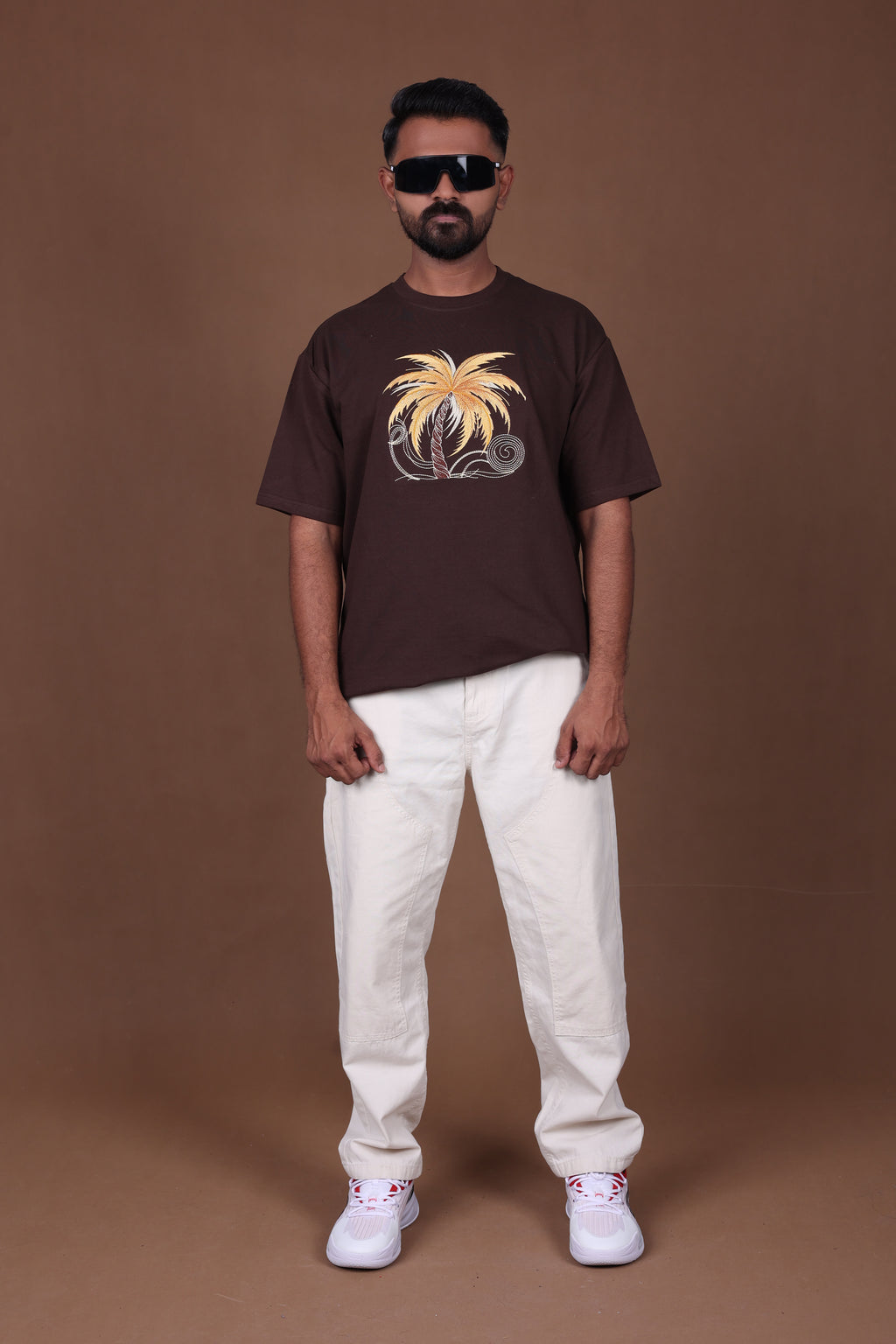 Embroiderd Oversized T-Shirt | SOUL PALM Premium | Brown T-Shirt