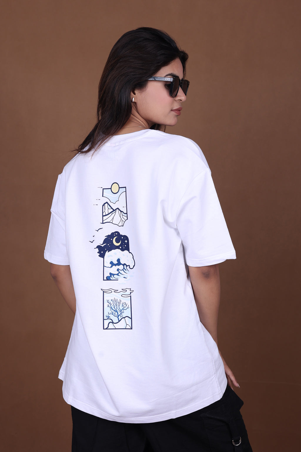 Printed Oversized T-shirt | Traveler Graphic | White T-Shirt