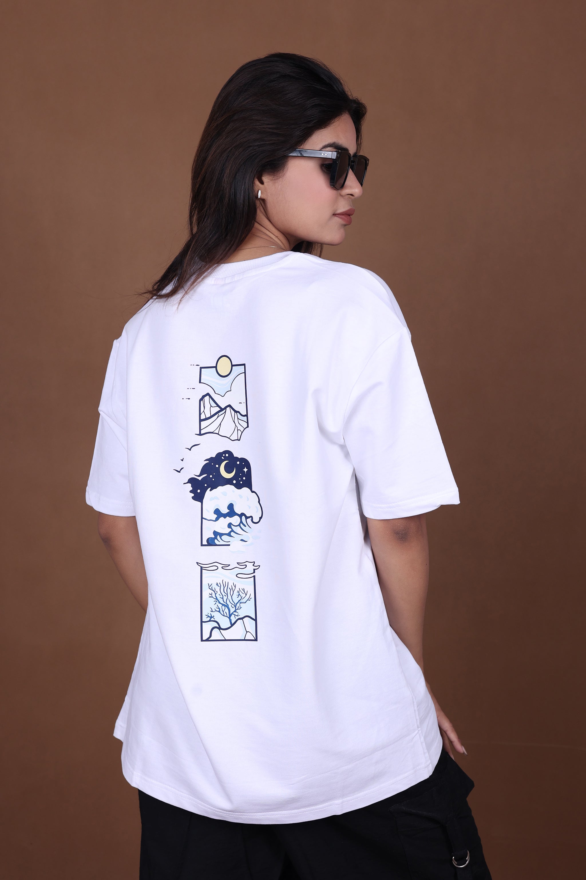 Printed Oversized T-shirt | Traveler Graphic | White T-Shirt